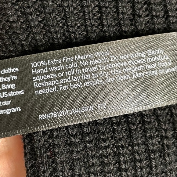 Eileen Fisher Extra Fine Merino Wool Cardigan Sweater Black Gray Size M Longline - Picture 9 of 12